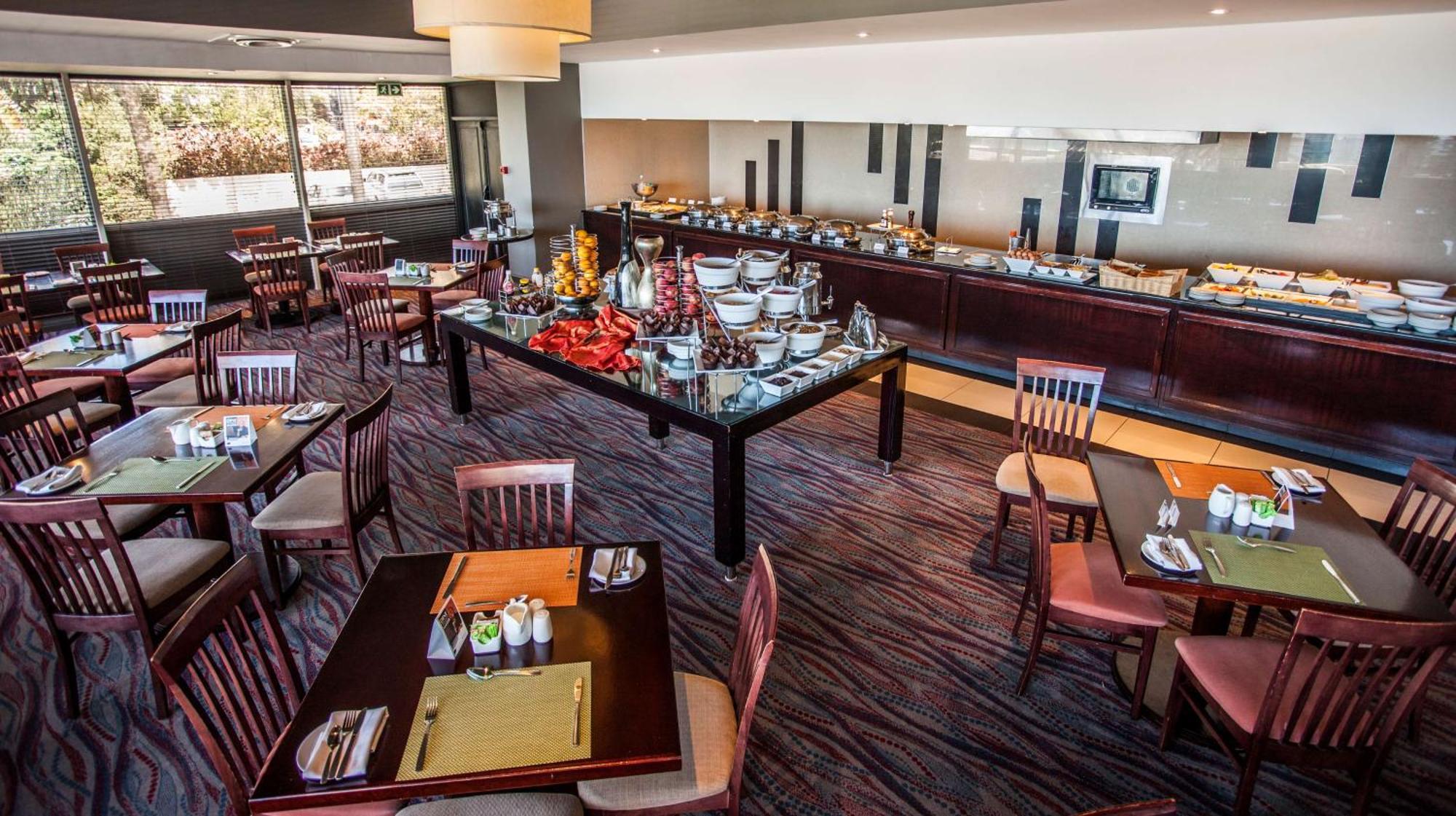 Garden Court East London Hotel Luaran gambar